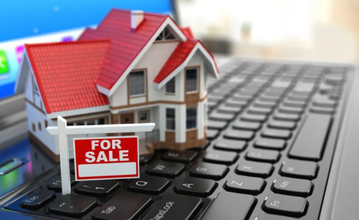 Is anybody doing online real estate property sales?